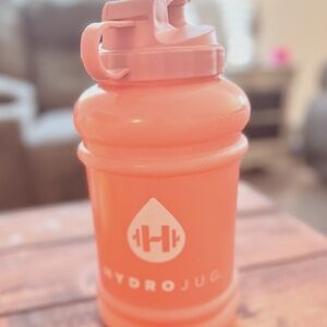 Blush Hydrojug